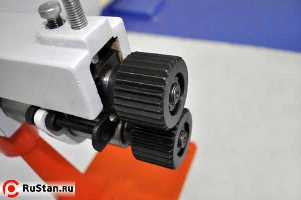 Два регулируемых упора для ограничения подачи заготовки фото №6 Stalex RM-08 фото №6