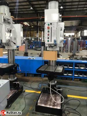 Редукторный сверлильный станок AURA B-1850G/400 фото №2 AURA B-1850G/400 фото №2