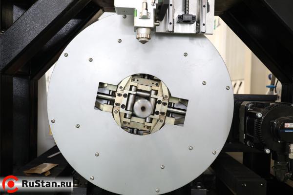 Лазерный труборез для круглых и профильных труб LF60M-1000W (Raycus 1 кВт) фото №6 LF60M-1000W Raycus фото №6