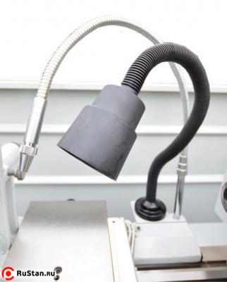 В стандартную комплектацию входят: система подачи СОЖ и станочный светильник местного освещения. фото №2 METAL MASTER X32100M фото №2