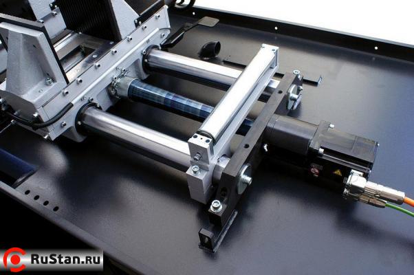 Станок ленточнопильный автоматический двухколонный Pilous ARG 300 DCT CF-NC AUTOMAT фото №6 Pilous ARG 300 DCT CF-NC AUTOMAT фото №6