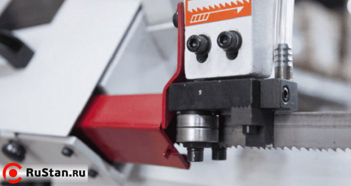 Подвижная направляющая и зубчатый блок, с твёрдосплавными платинами и подшипниками для выпрямления полотна. фото №4 Stalex BS-1018T фото №4